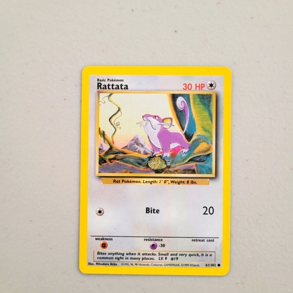 Classic Shadowless Rattata 61/102 Common Pokemon Card - Picture 1 of 2